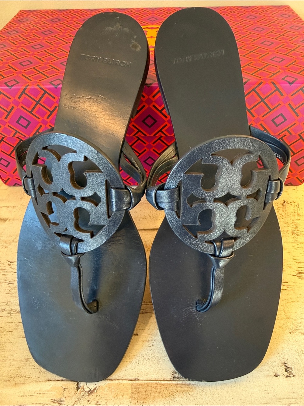 🫐Tory Burch Miller Square Toe Sandals